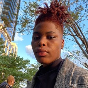 Meet your Posher, Diana